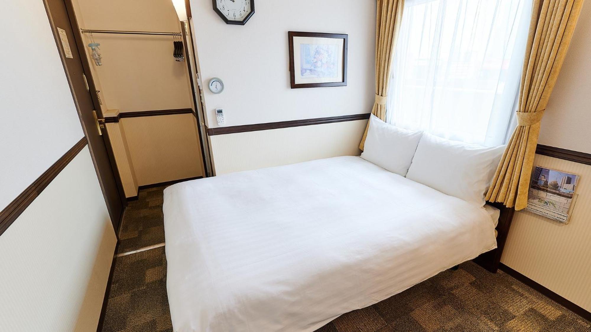 Toyoko Inn Chiba Ekimae Zimmer foto