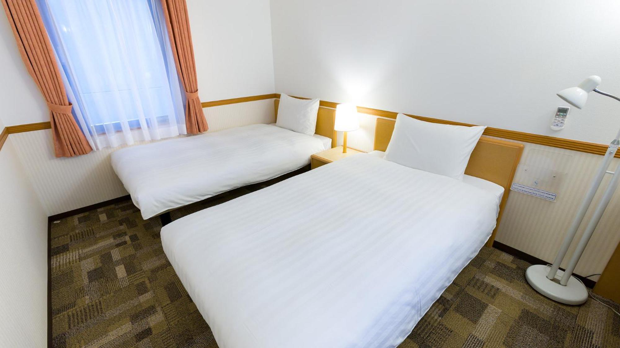 Toyoko Inn Chiba Ekimae Zimmer foto